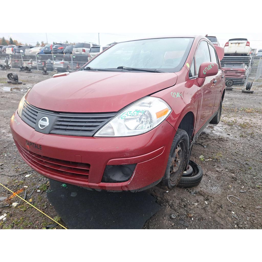 NISSAN VERSA 2011