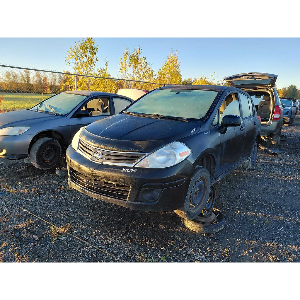NISSAN VERSA 2011