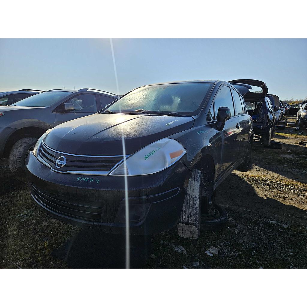 NISSAN VERSA 2011