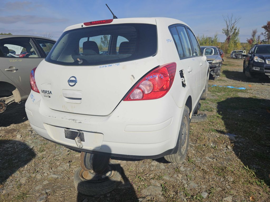 NISSAN VERSA 2012