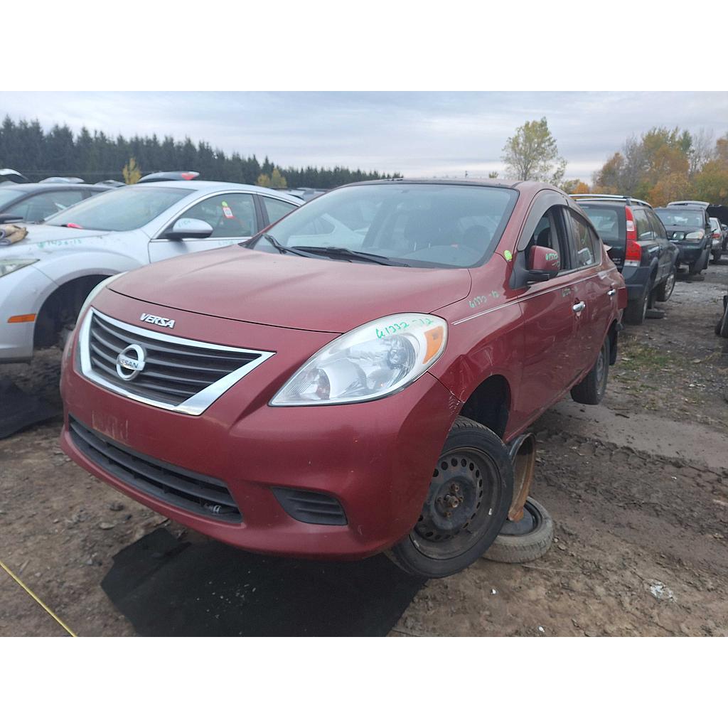 NISSAN VERSA 2012