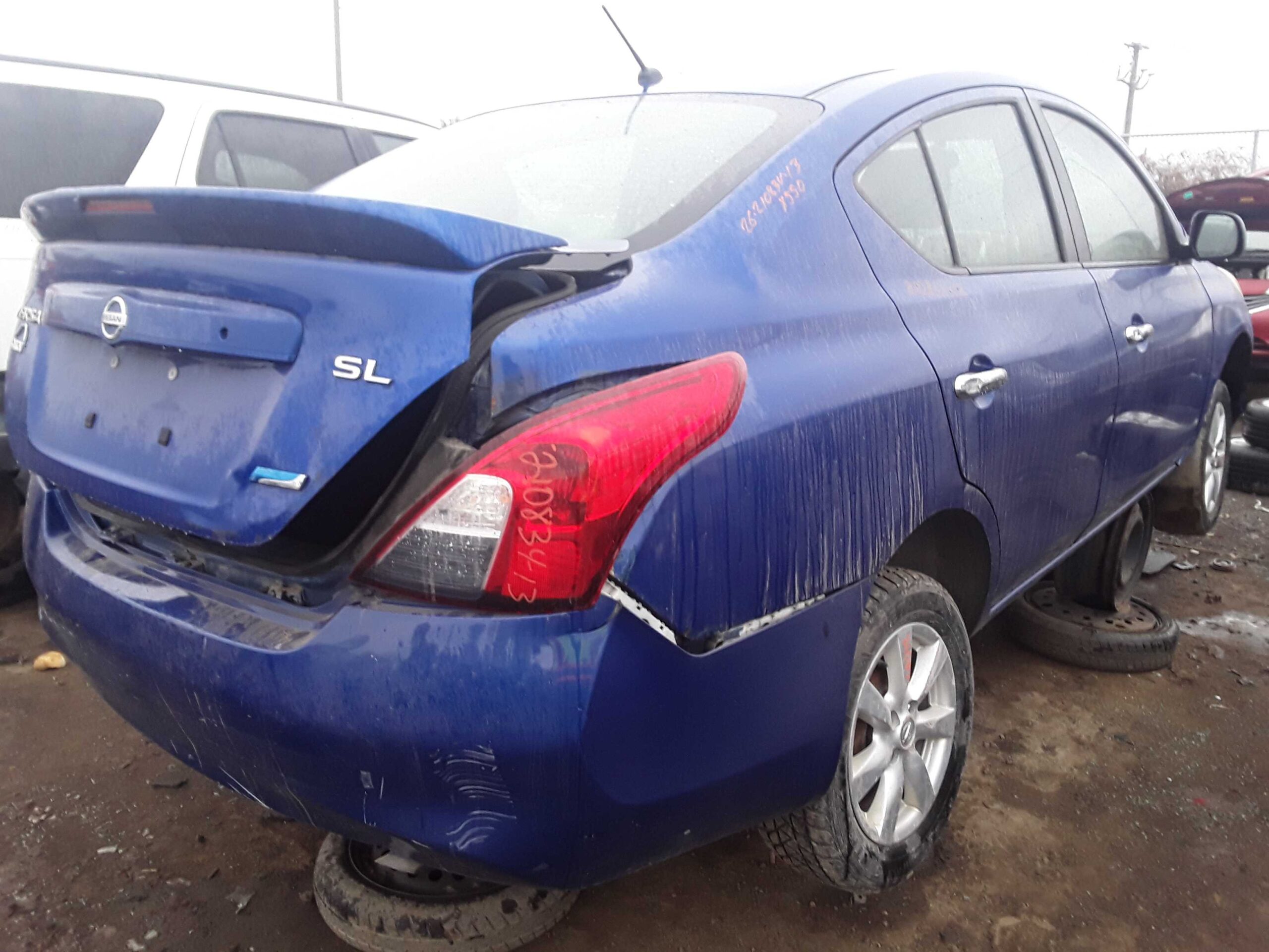 NISSAN VERSA 2013