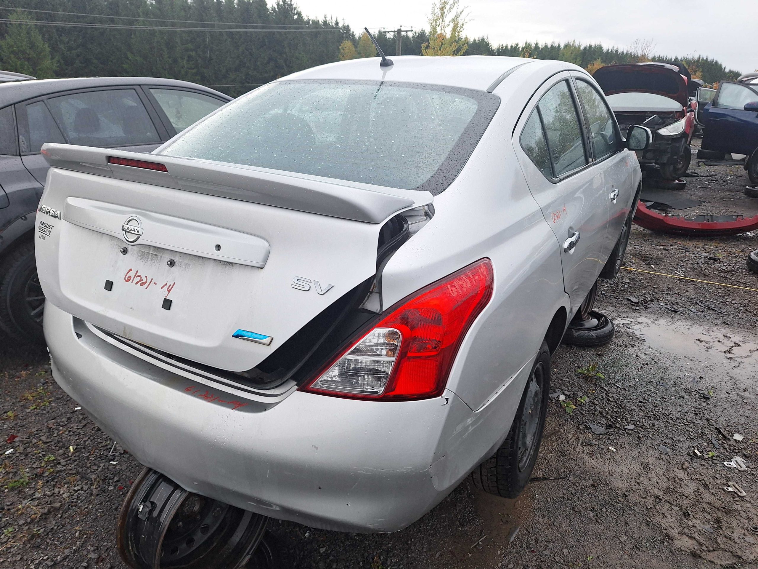 NISSAN VERSA 2014