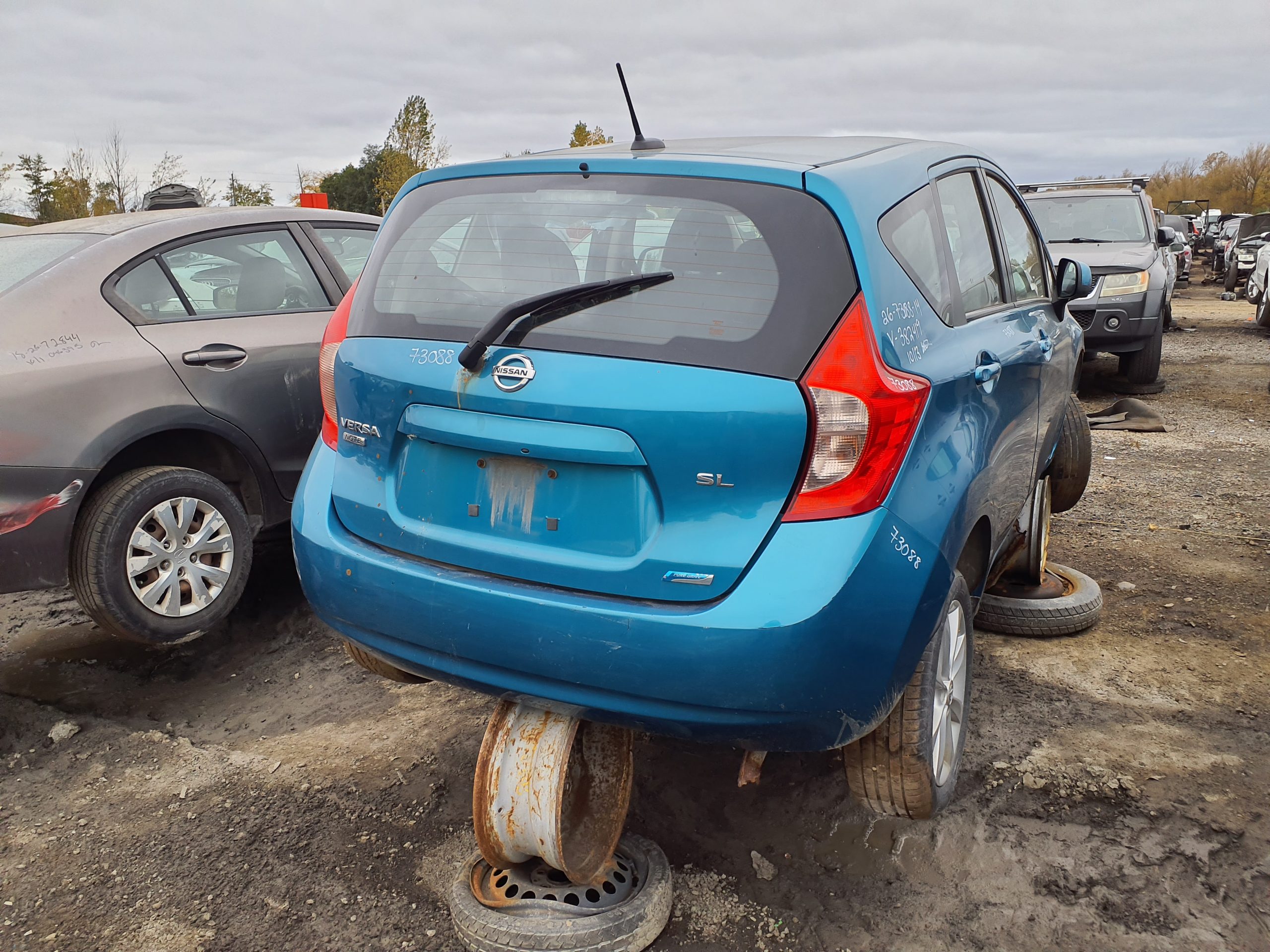 NISSAN VERSA 2014