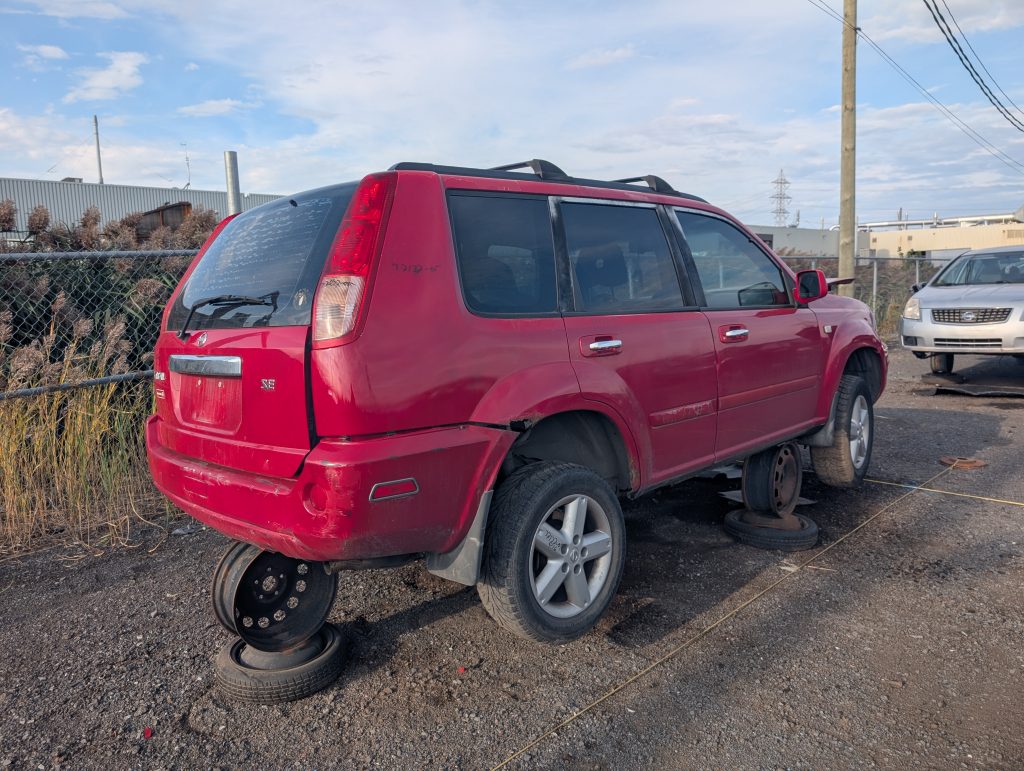 NISSAN X-TRAIL 2005