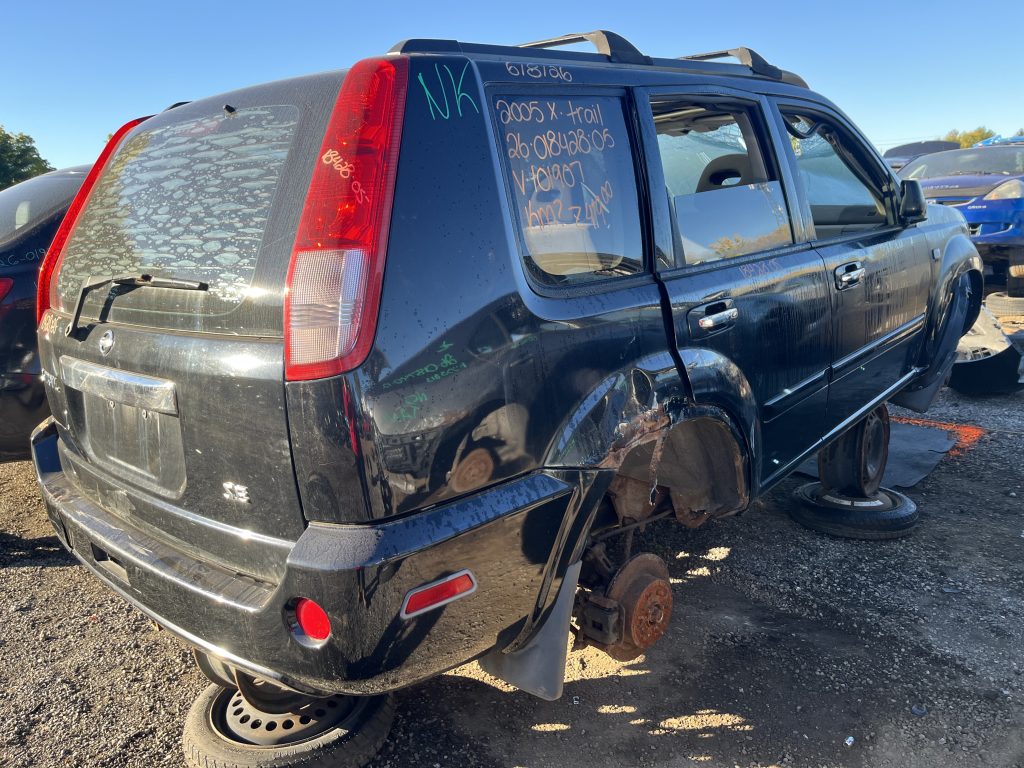 NISSAN X-TRAIL 2005