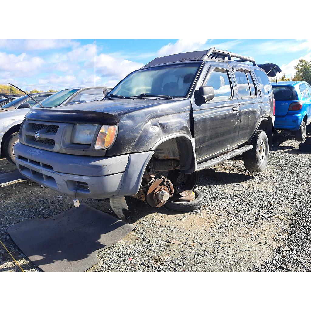 NISSAN XTERRA 2000