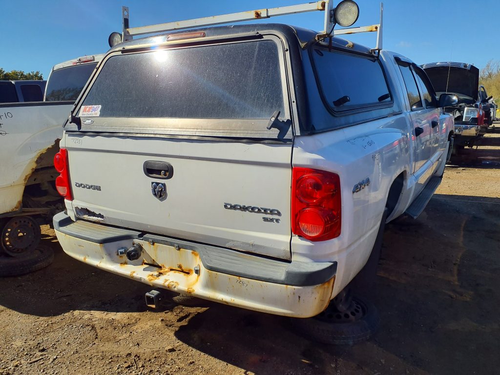 RAM DAKOTA 2011