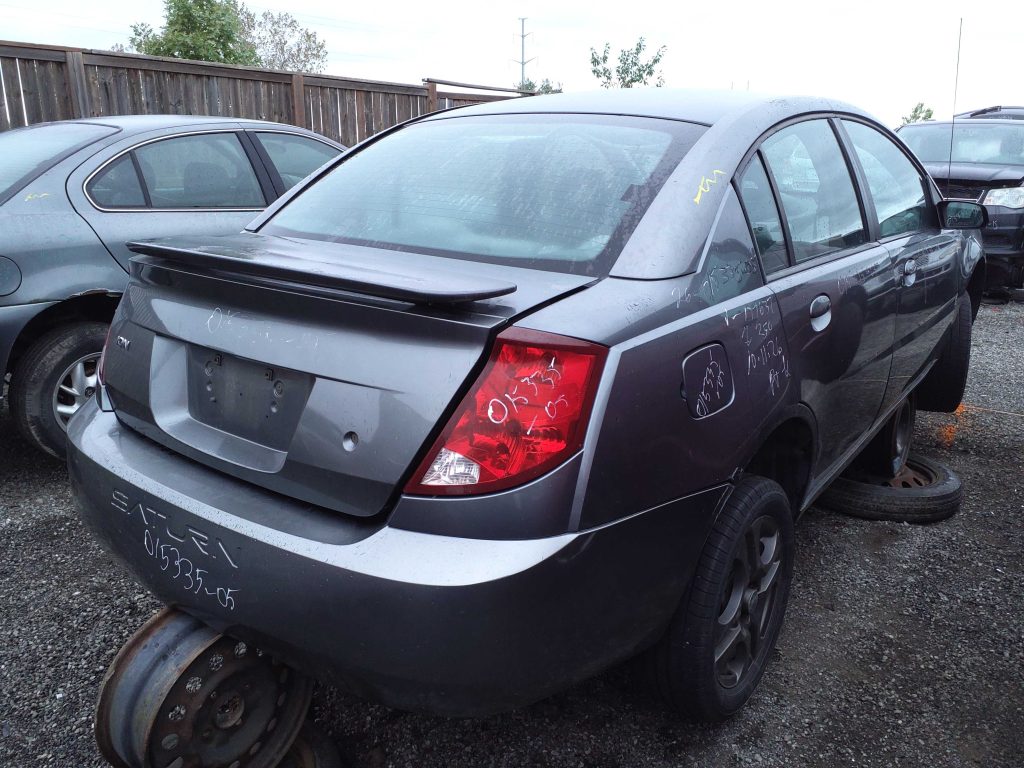 SATURN ION 2005