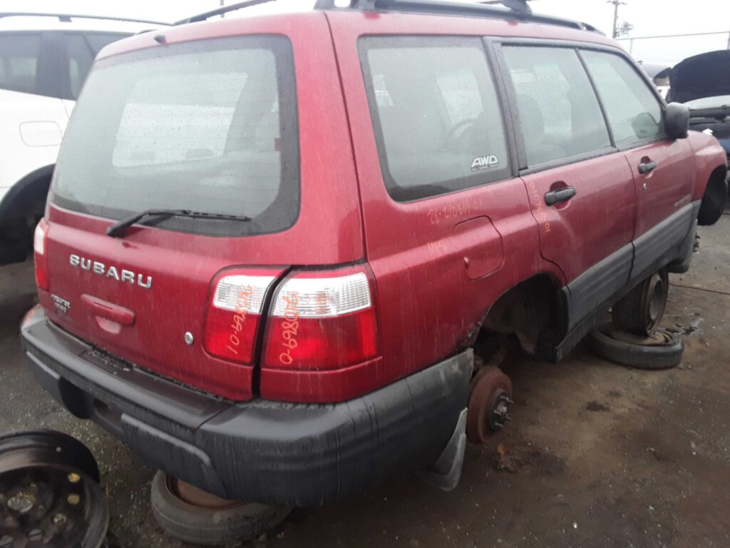 SUBARU FORESTER 2001