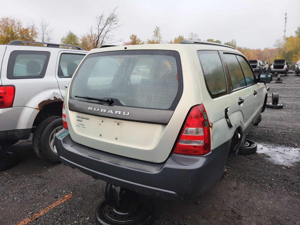 SUBARU FORESTER 2005