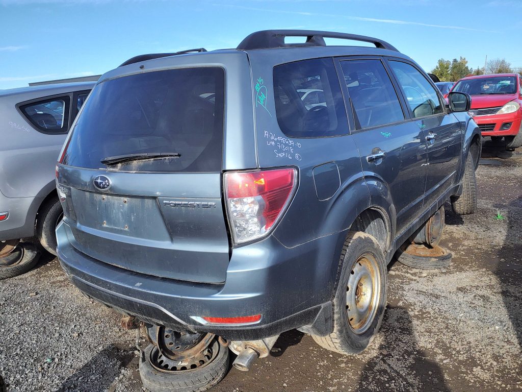 SUBARU FORESTER 2010