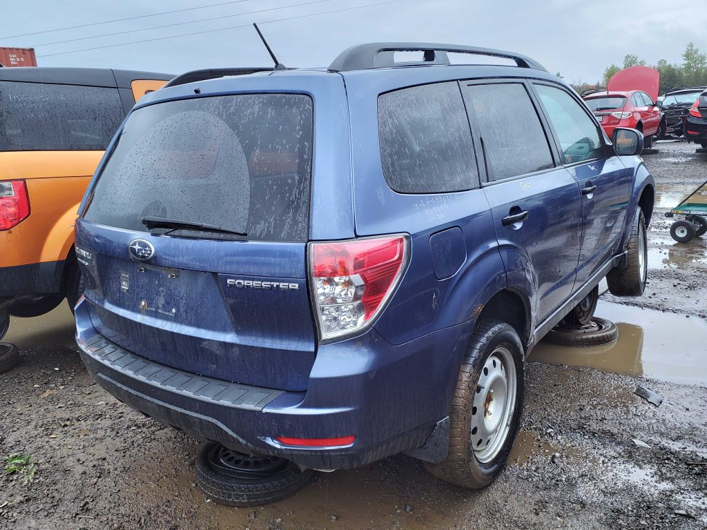 SUBARU FORESTER 2011