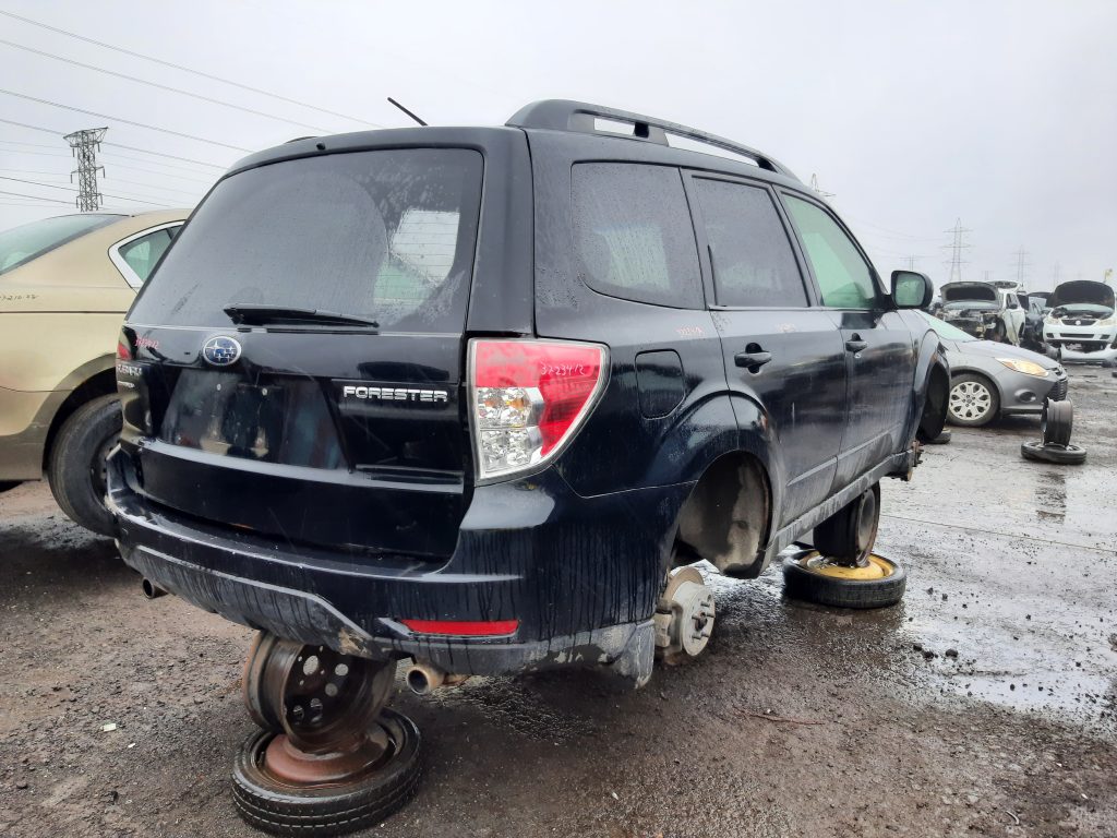 SUBARU FORESTER 2012