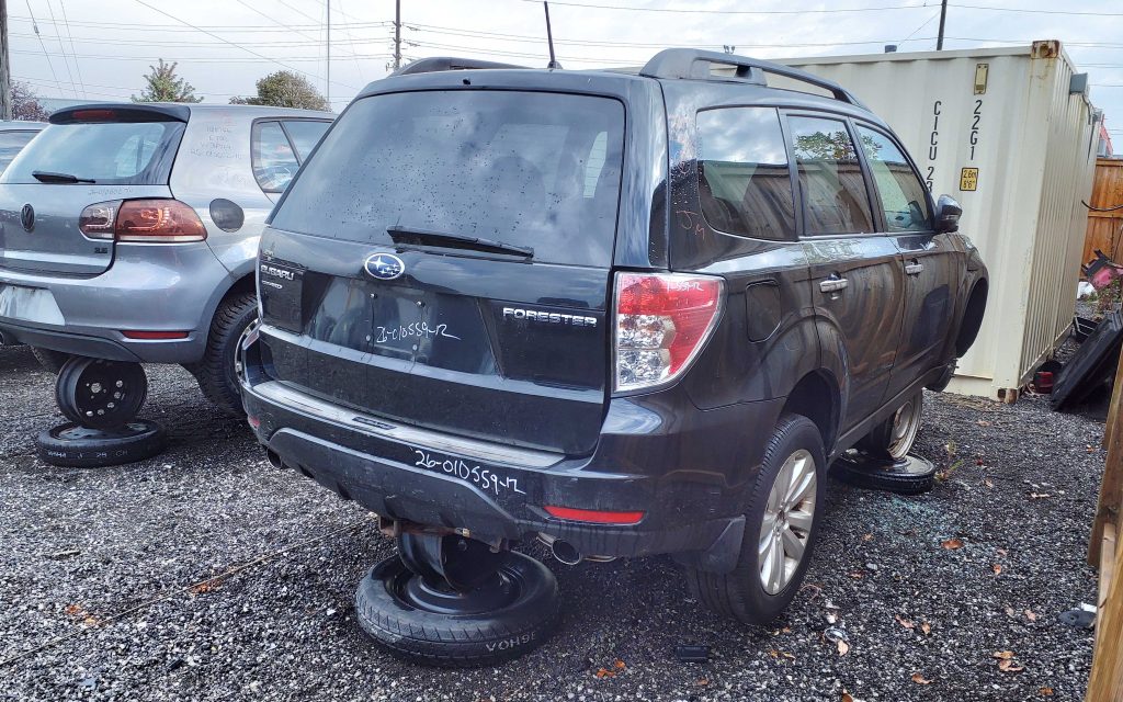 SUBARU FORESTER 2012