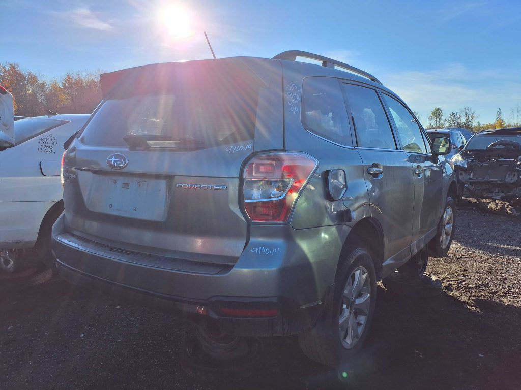 SUBARU FORESTER 2014