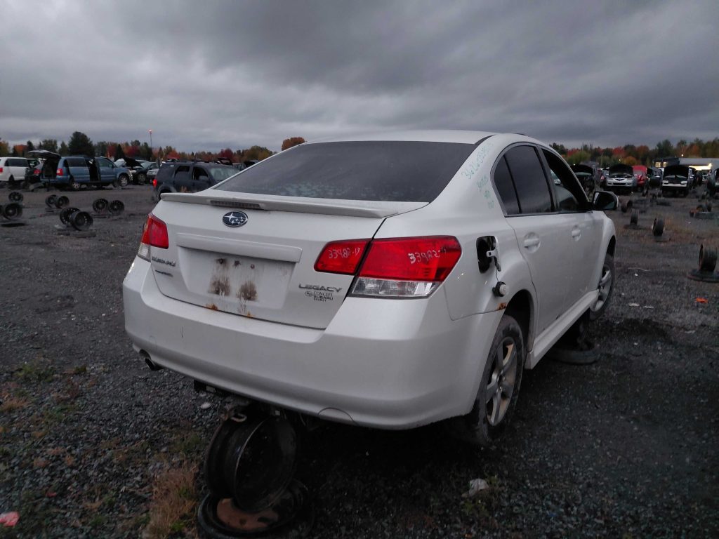 SUBARU LEGACY 2013