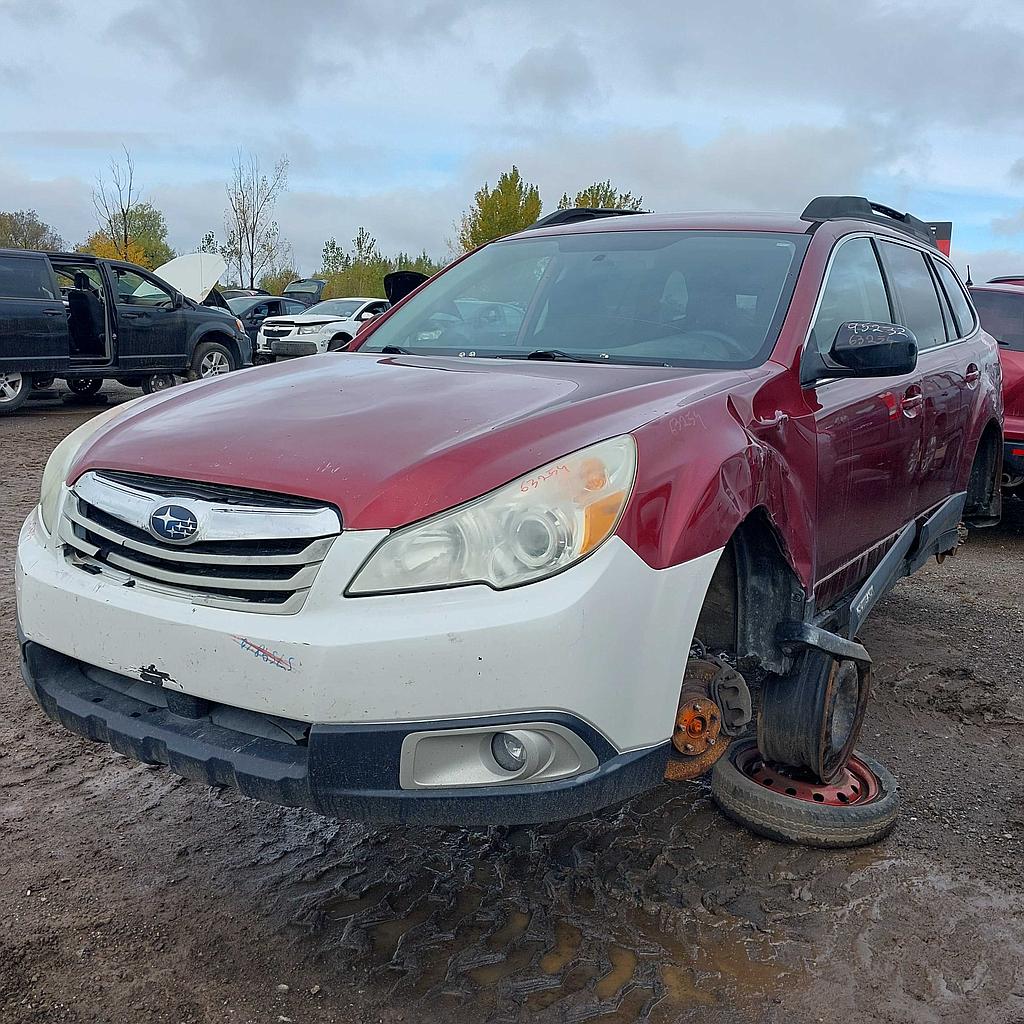 SUBARU OUTBACK 2011