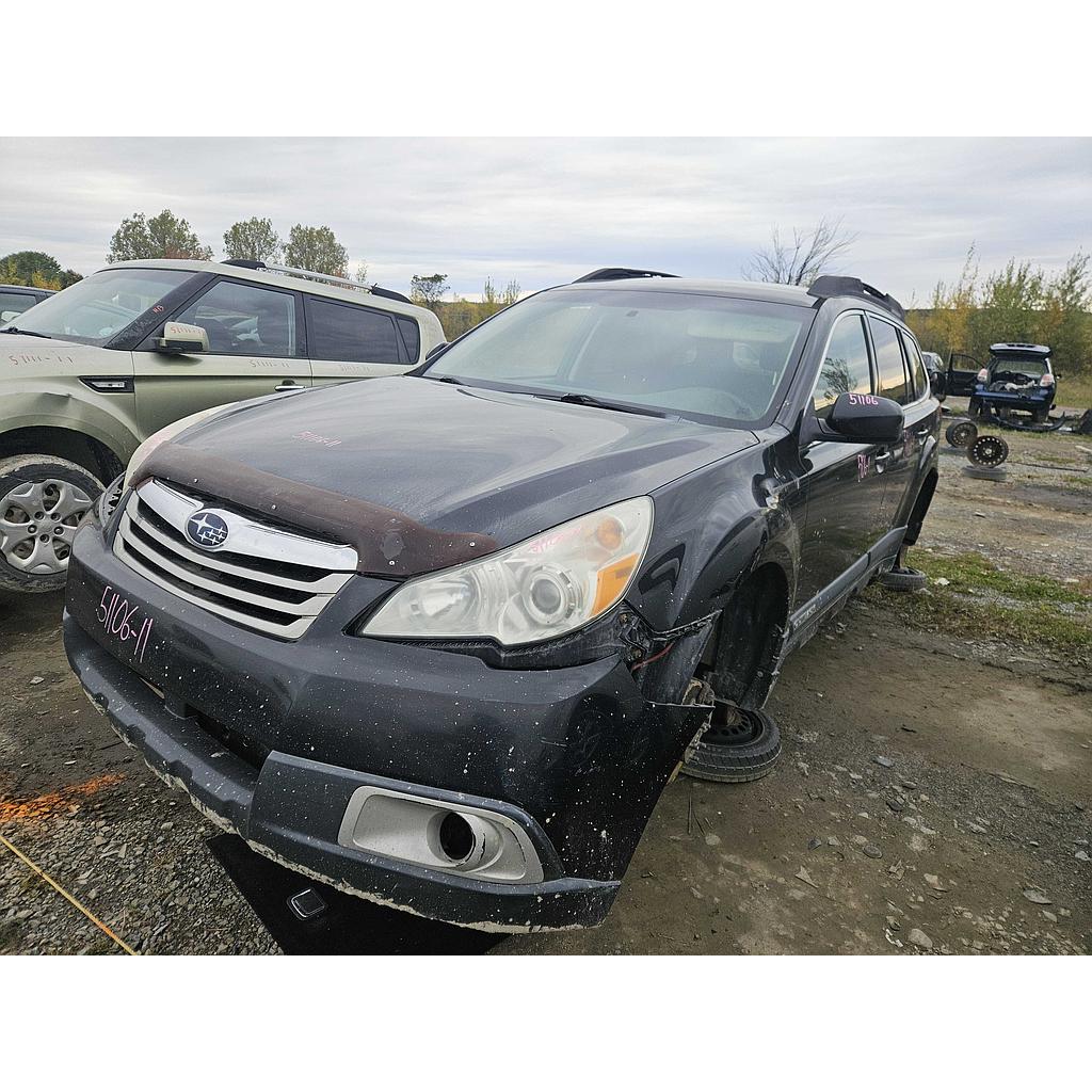 SUBARU OUTBACK 2011