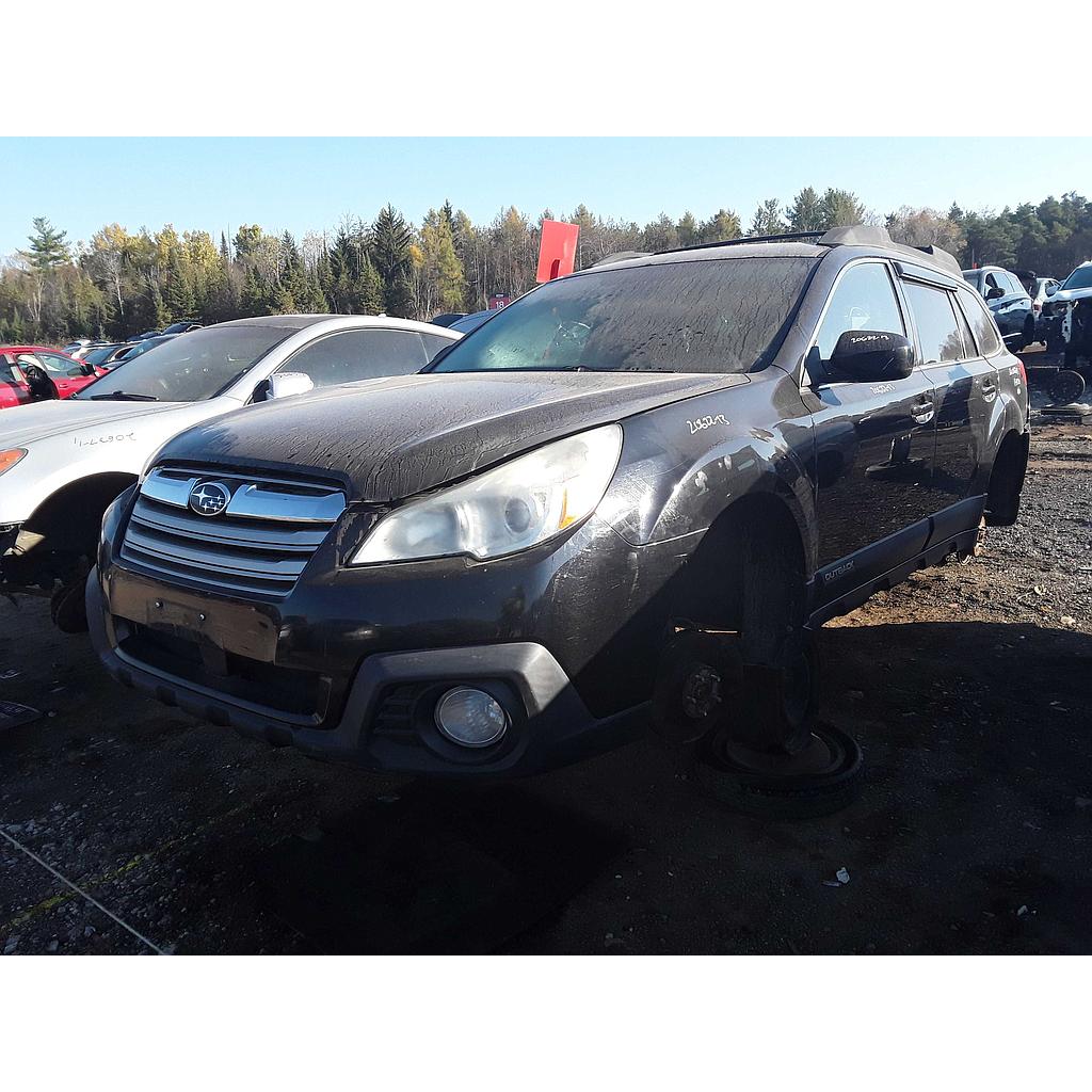 SUBARU OUTBACK 2013