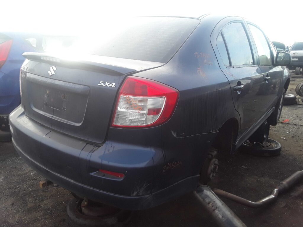SUZUKI SX4 2011