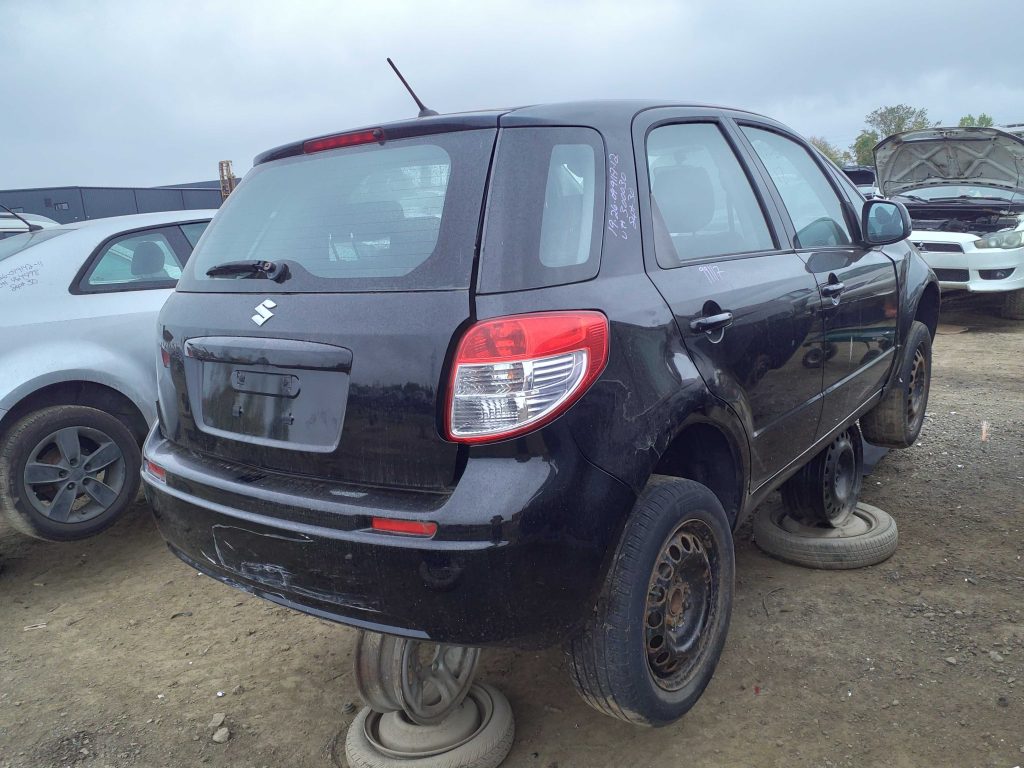 SUZUKI SX4 2012