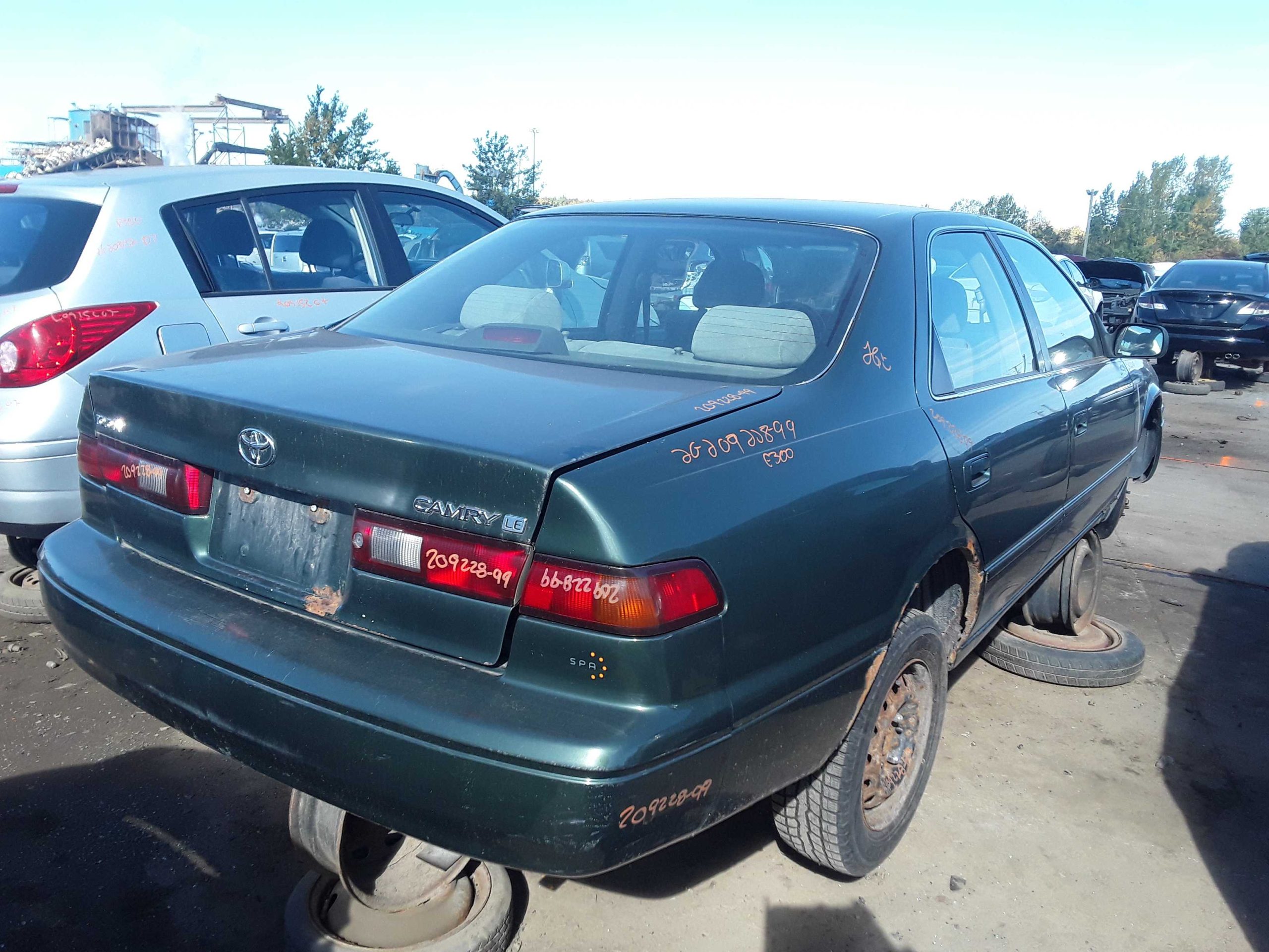 TOYOTA CAMRY 1999