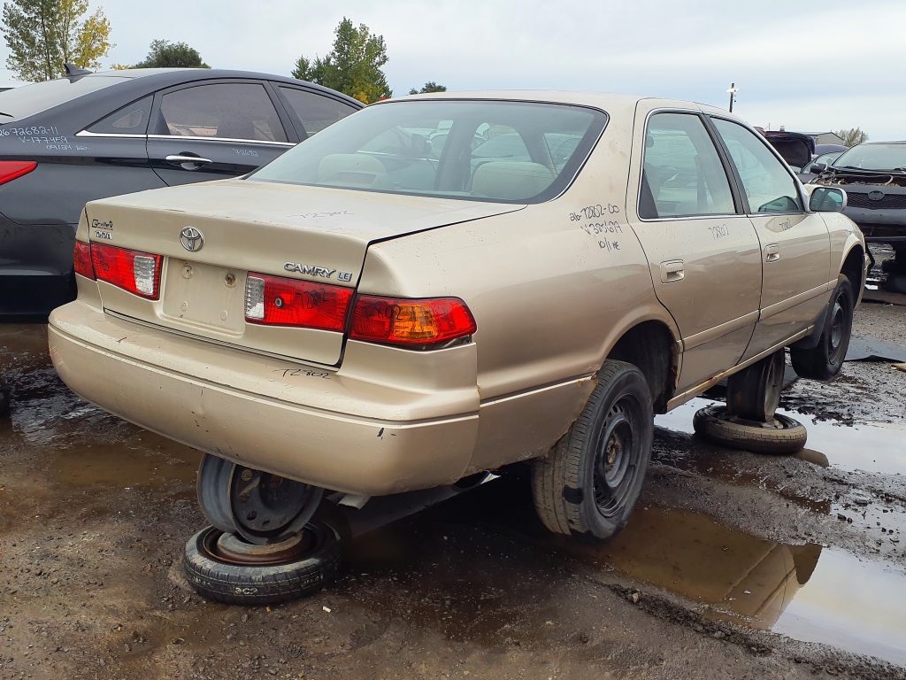 TOYOTA CAMRY 2000