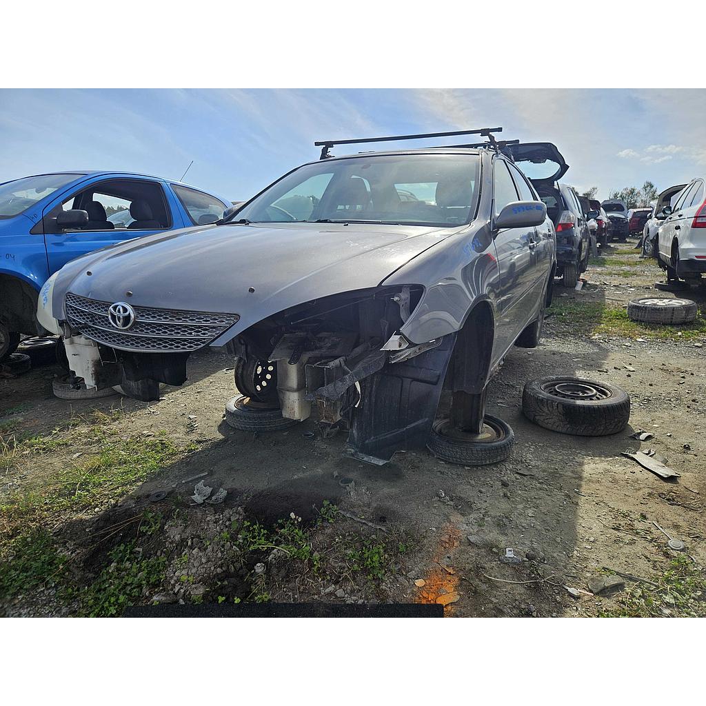 TOYOTA CAMRY 2002