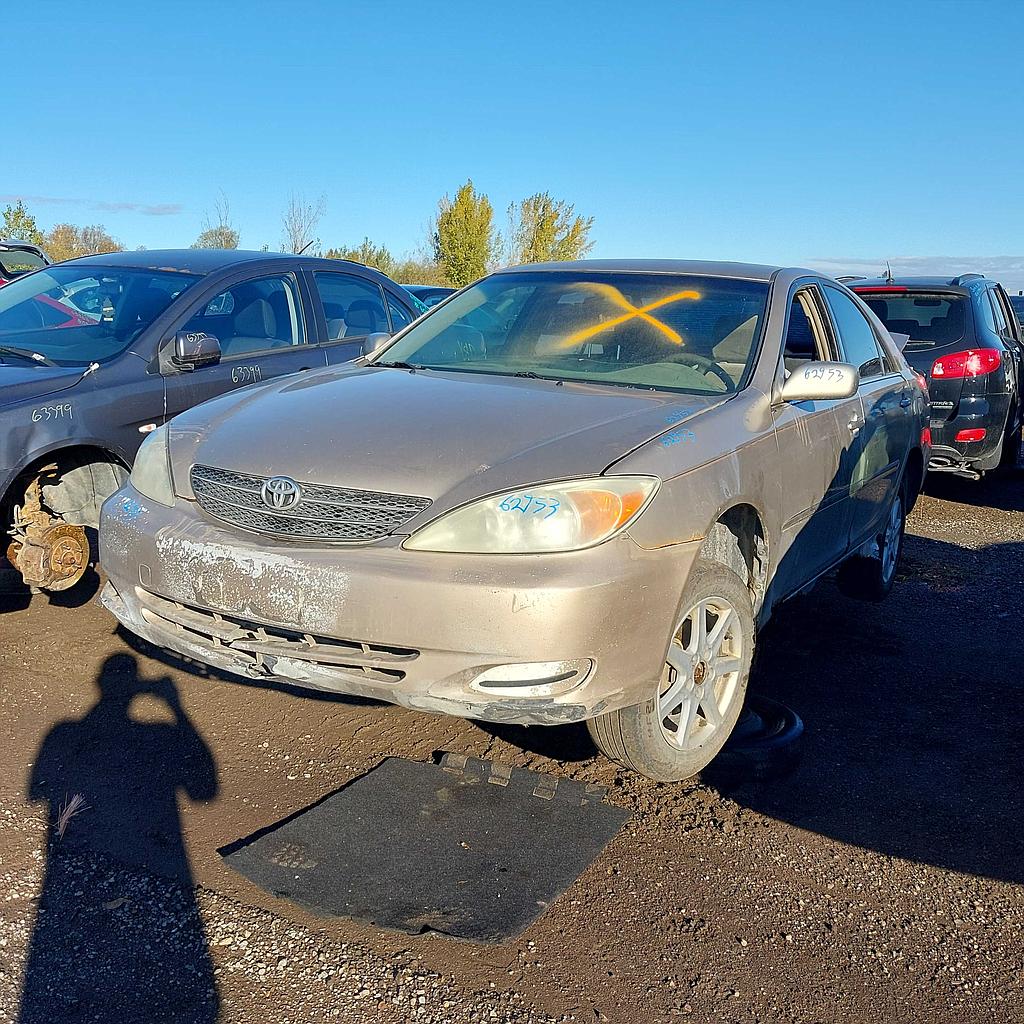TOYOTA CAMRY 2002