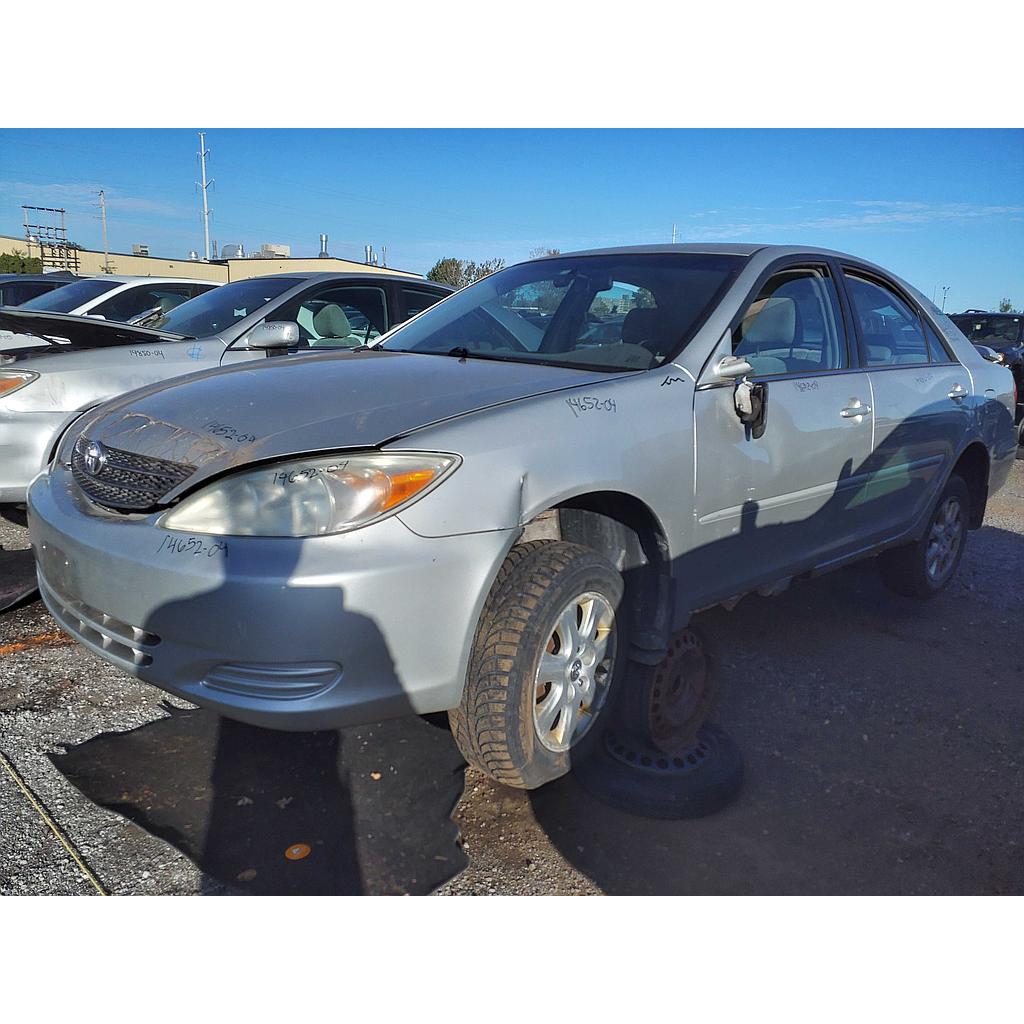 TOYOTA CAMRY 2004