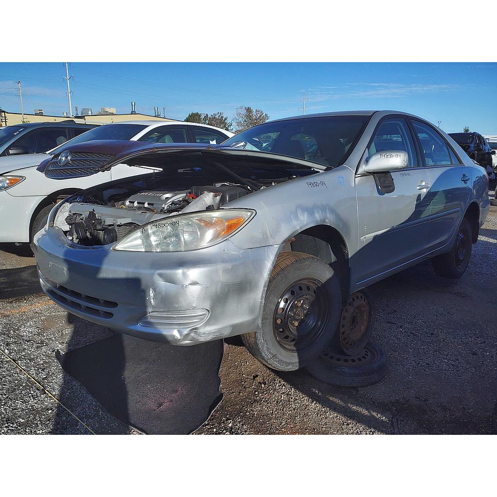 TOYOTA CAMRY 2004