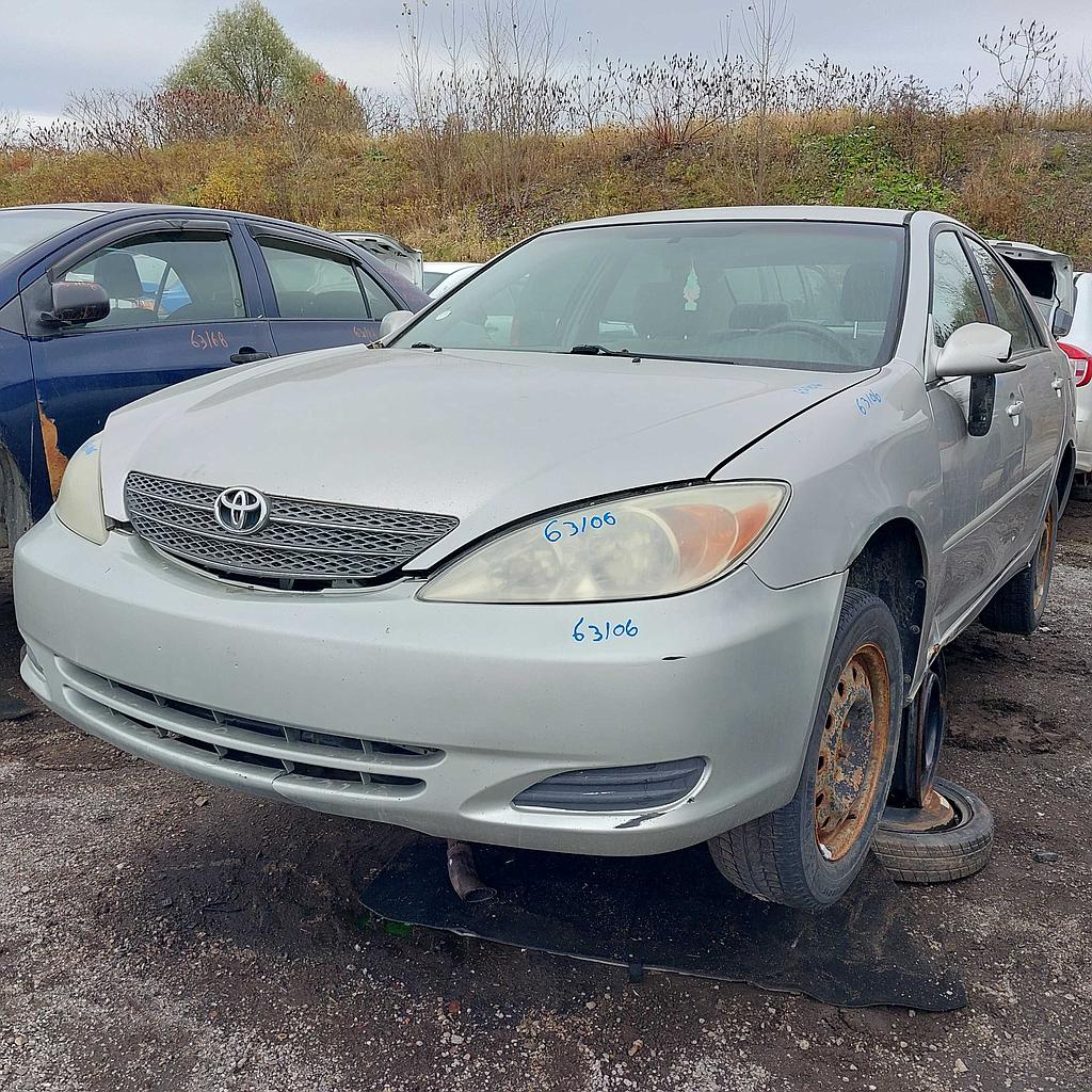 TOYOTA CAMRY 2004