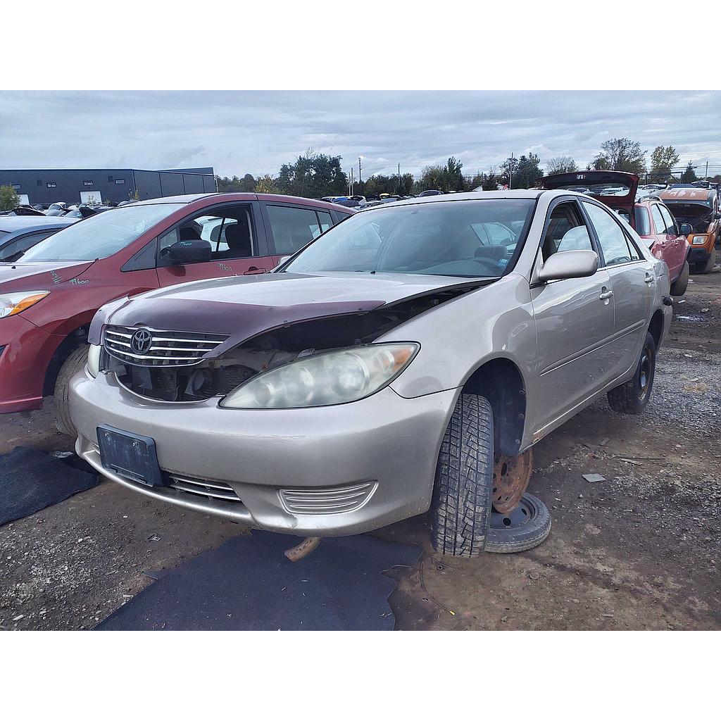 TOYOTA CAMRY 2005