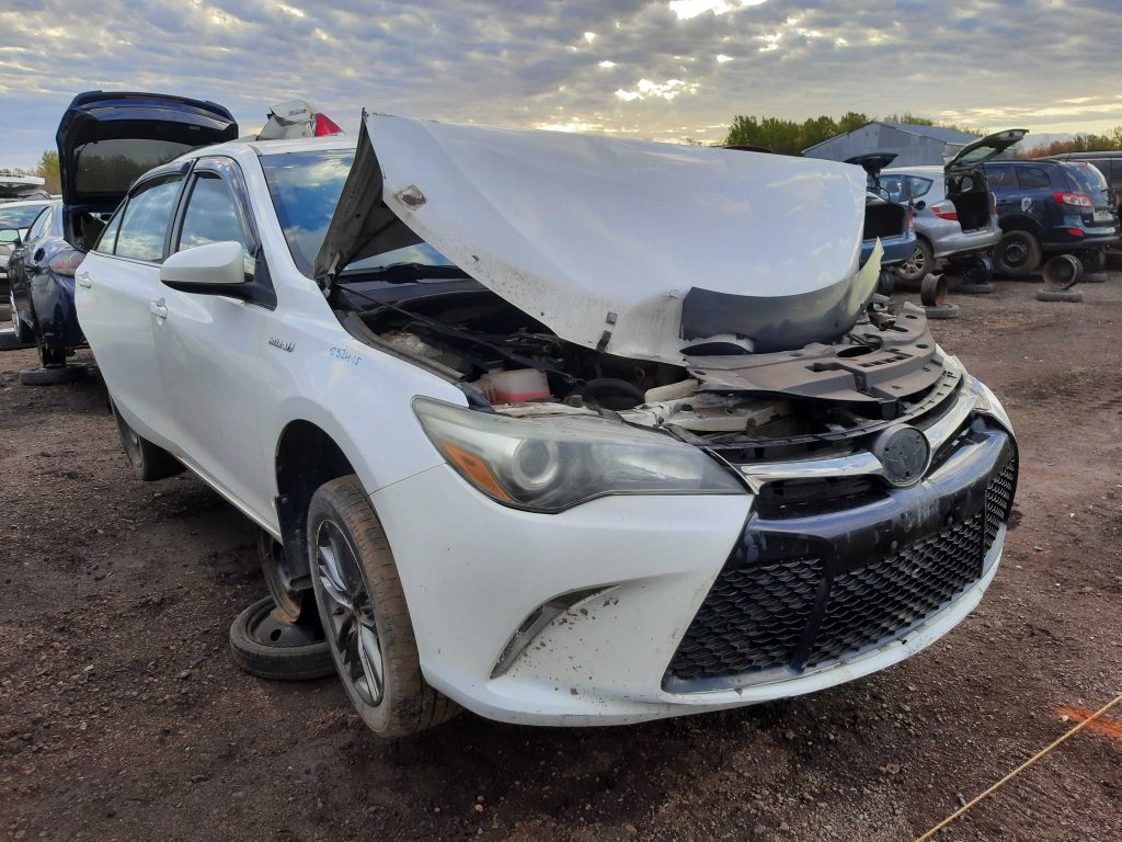 TOYOTA CAMRY 2015