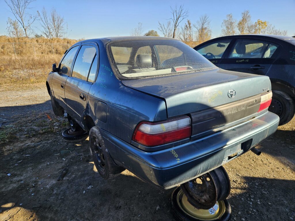 TOYOTA COROLLA 1996
