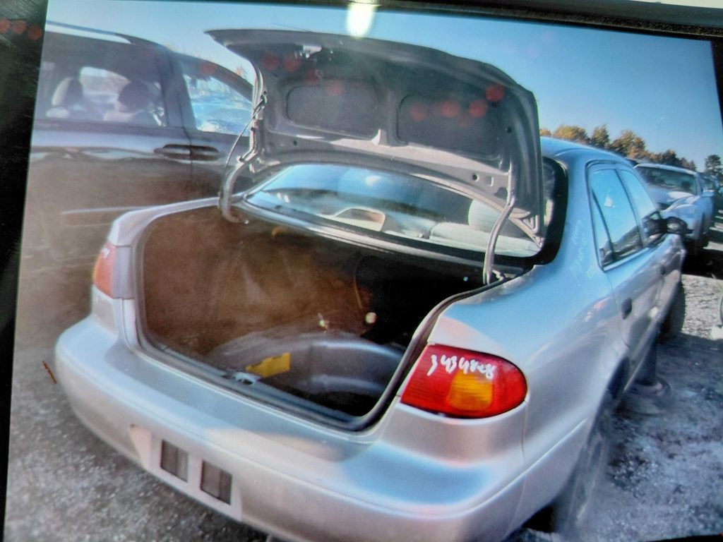 TOYOTA COROLLA 2001