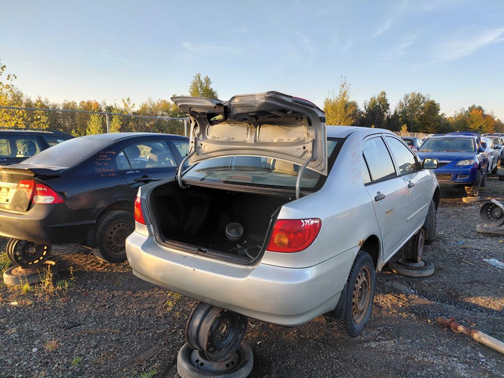 TOYOTA COROLLA 2004
