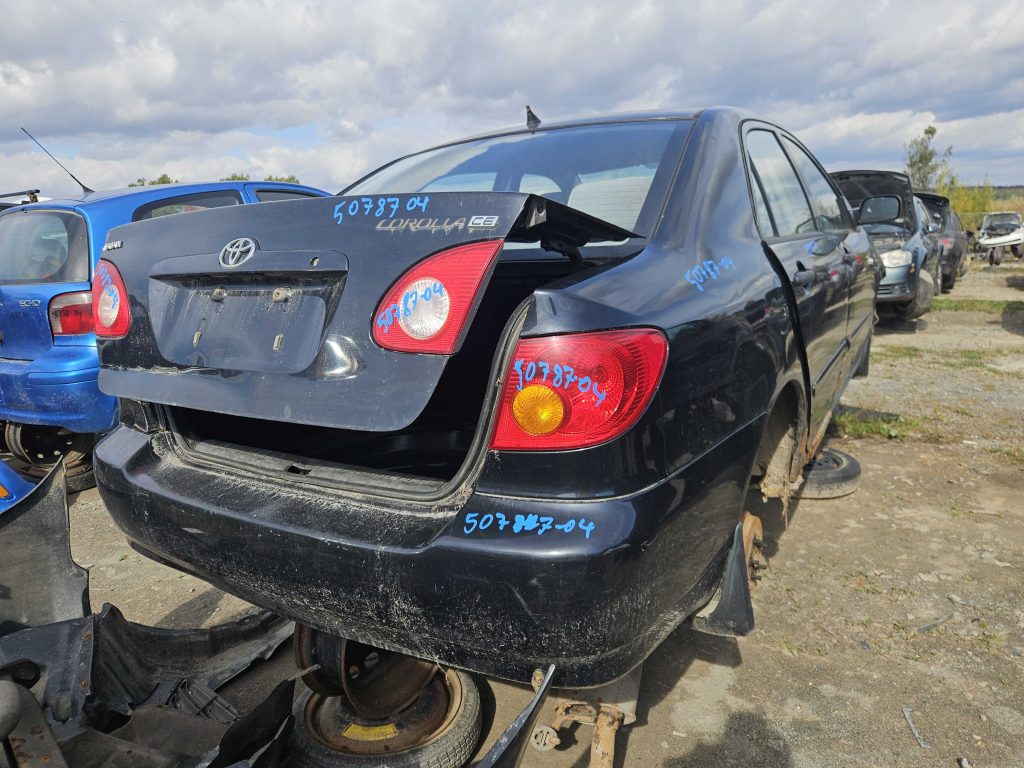 TOYOTA COROLLA 2004