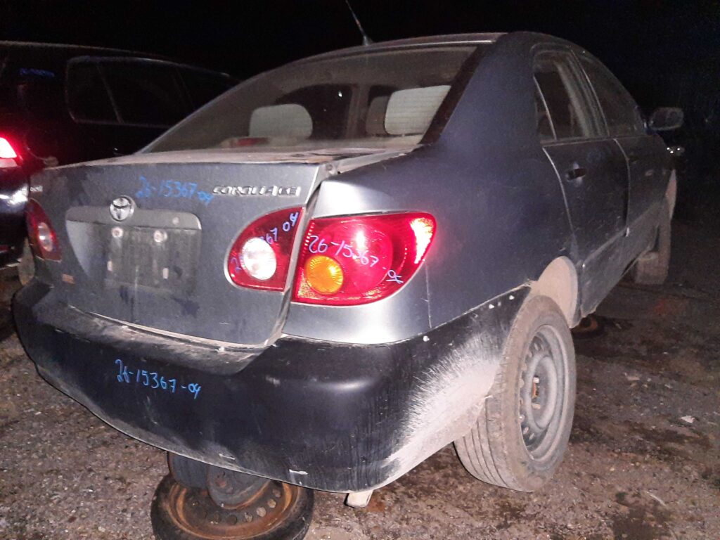 TOYOTA COROLLA 2004