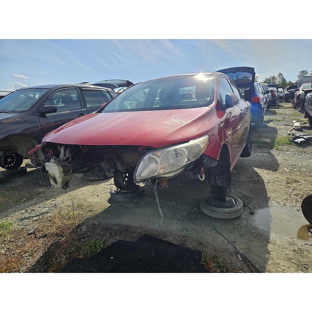 TOYOTA COROLLA 2010