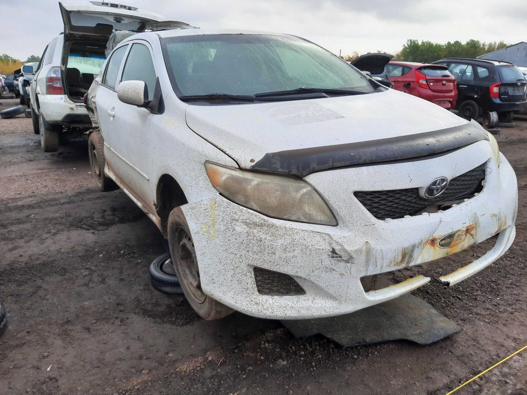 TOYOTA COROLLA 2010