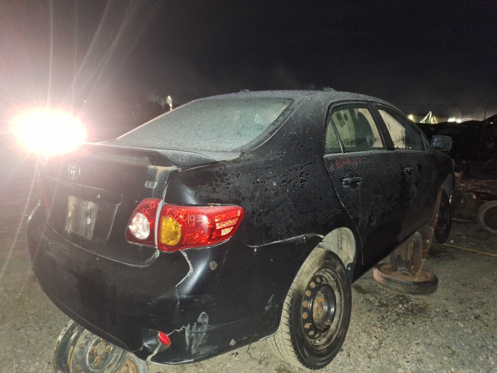 TOYOTA COROLLA 2010