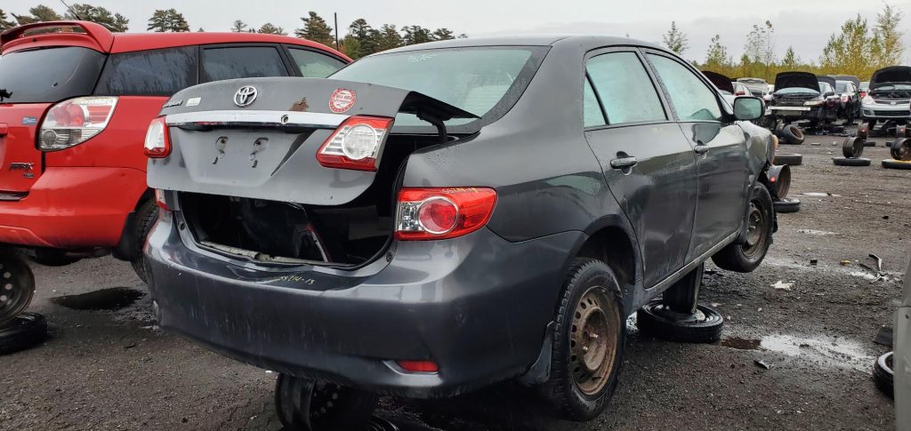 TOYOTA COROLLA 2013