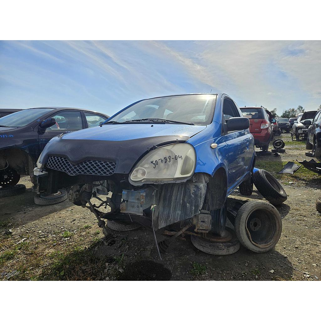 TOYOTA ECHO 2004
