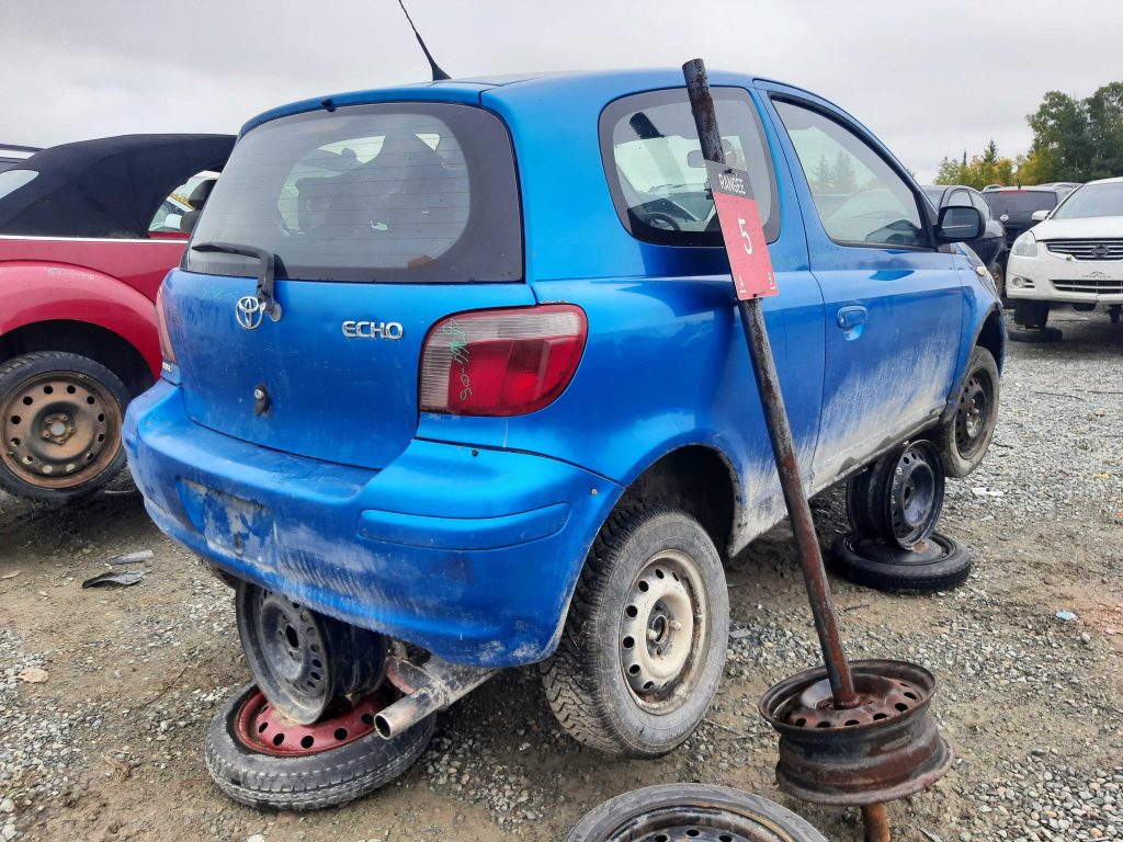 TOYOTA ECHO 2005