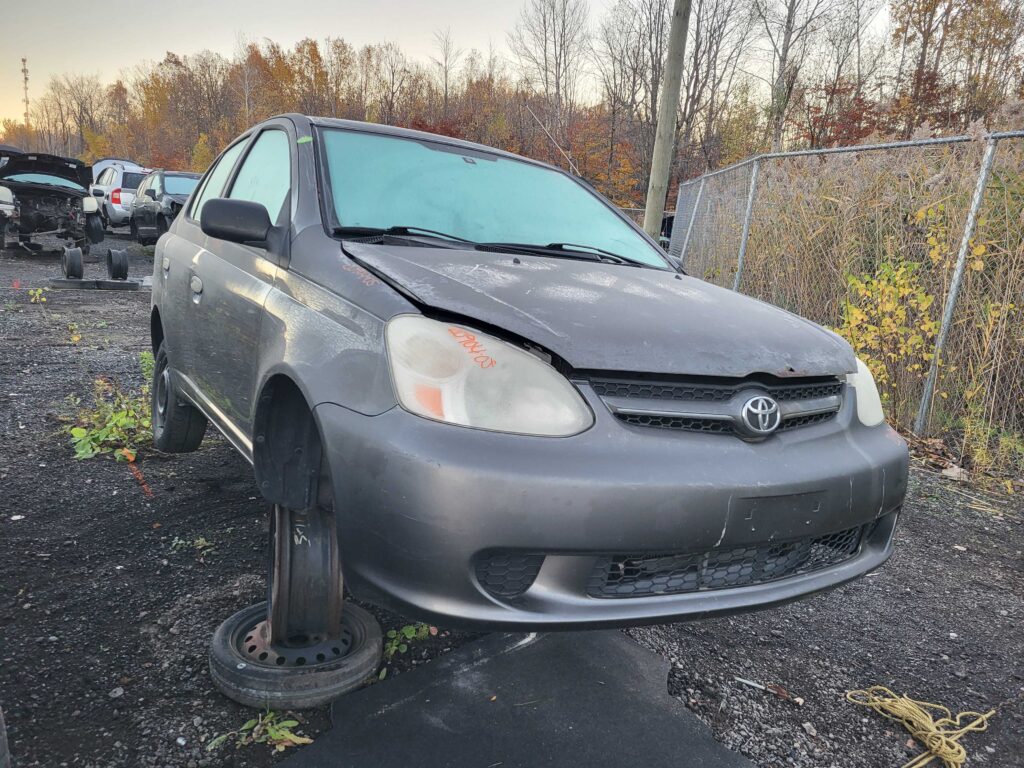 TOYOTA ECHO 2005