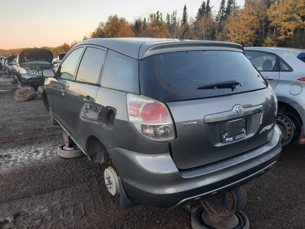 TOYOTA MATRIX 2005
