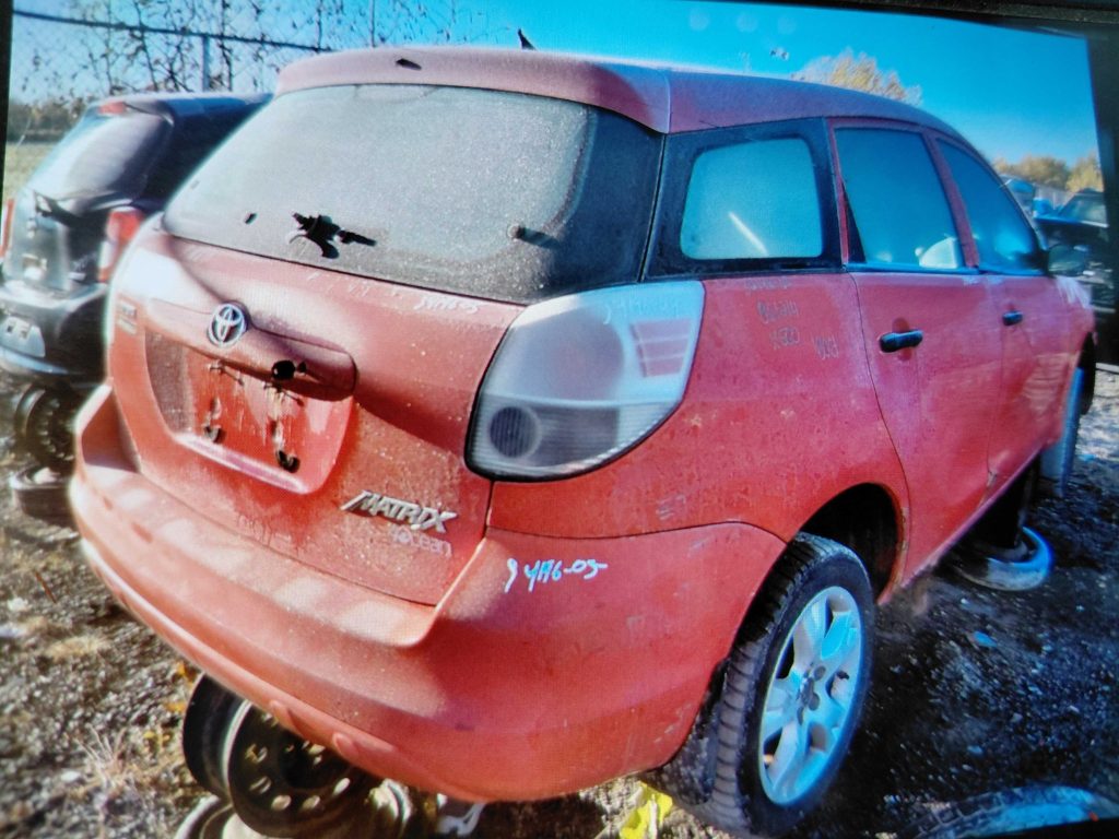 TOYOTA MATRIX 2005