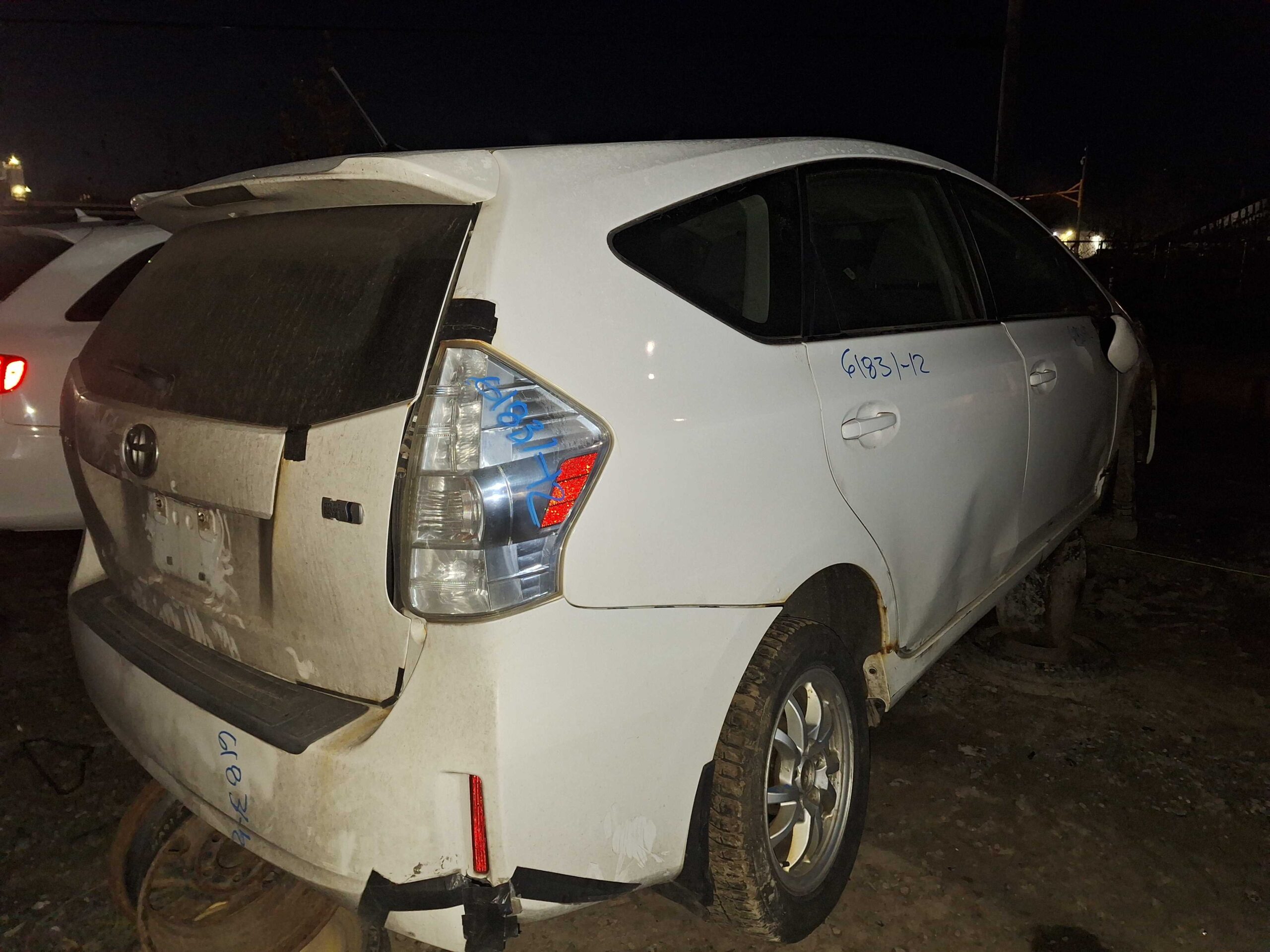 TOYOTA PRIUS 2012